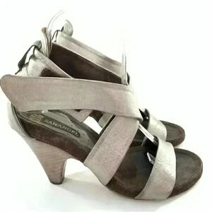SNG Sanangel womens sandals size 37 silver pewter leather chunky sticky strap